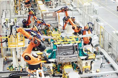 新能源商用車智造新時代大幕拉開 技術(shù)驅(qū)動下的產(chǎn)業(yè)變革與未來圖景